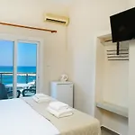 παπαγεωργίου 3* Λιμενάρια