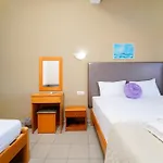 παπαγεωργίου 3*