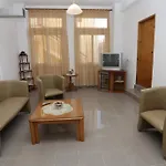 Ξενοδοχείο παπαγεωργίου Λιμενάρια