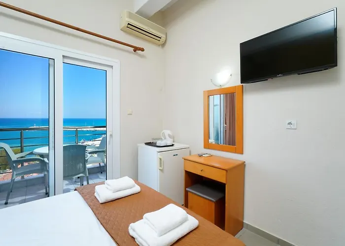 Hotel Papageorgiou 3*